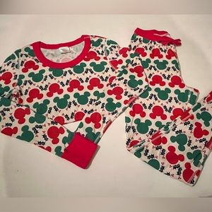 Hanna Andersson DISNEY Christmas Pajamas Size Small